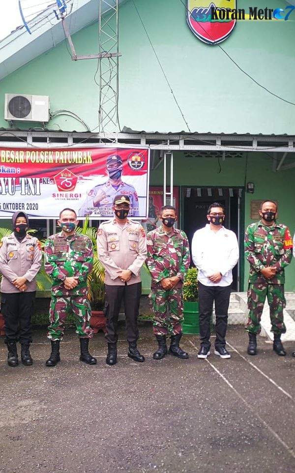 HUT TNI ke-75, Kapolsek Patumbak Kunjungi Yon Armed 2 Batrei Budi