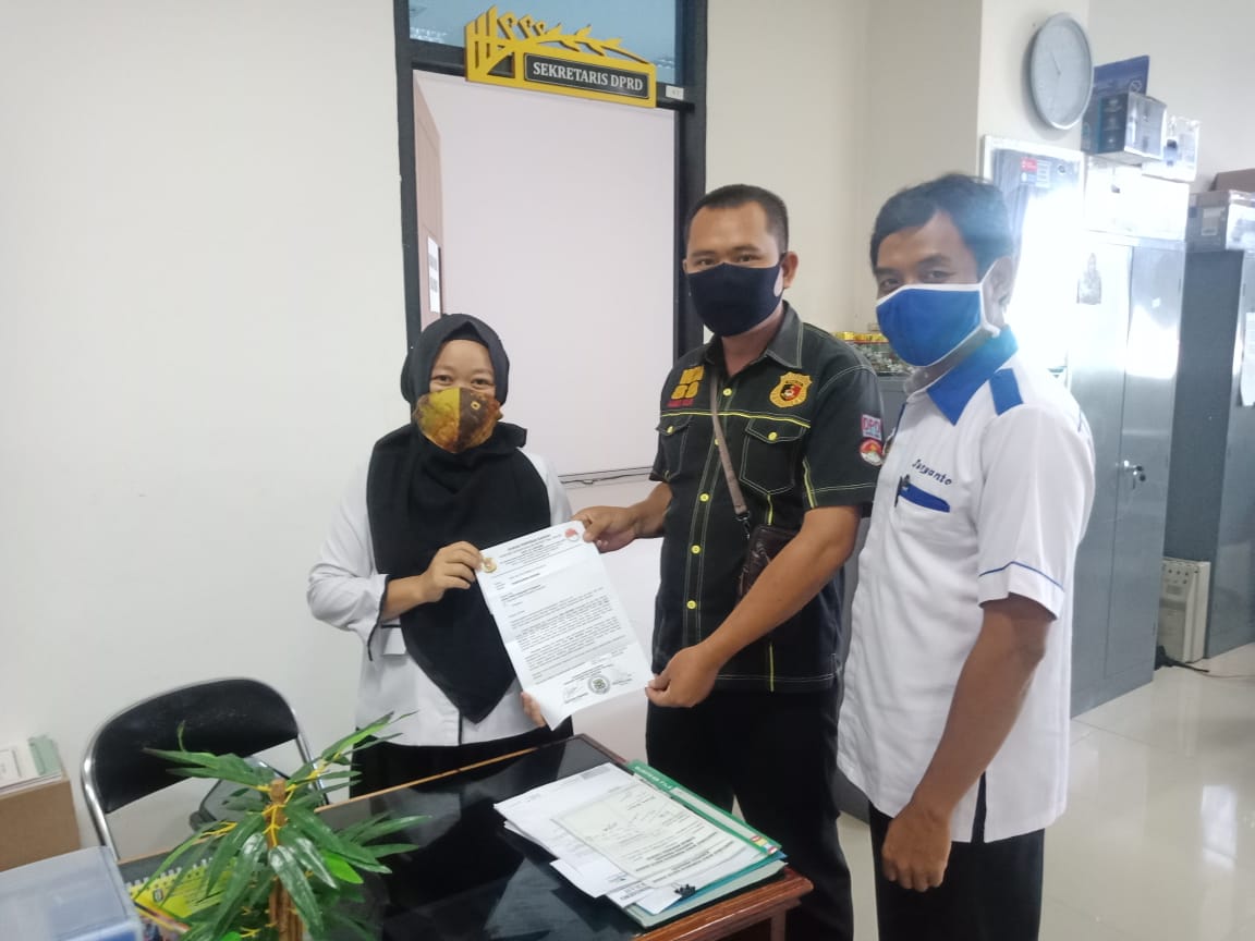Perjuangkan Hak Nenek Satiah, WN 88 Lampung Surati DPRD  Pringsewu