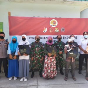 Alumni Akabari 89 Siapkan 1000 Bansos dan Vaksinasi di Kabupaten Sampang 