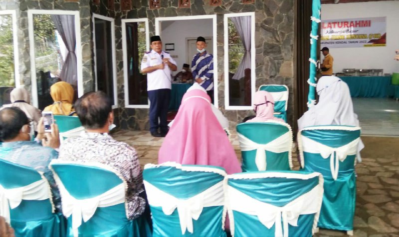 Wabup Kendal Windu Suko Basuki memberikan sambutan di acara silaturahmi Paguyuban pensiunan ASN PLKB Kendal