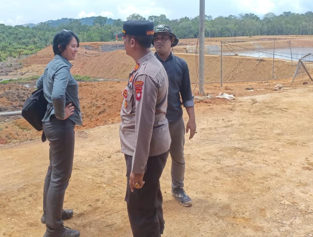 Diduga Limbah PT ASL Cemari Aliran Sungai Batang Tebang, Polres Sanggau Lakukan Pengecekan ke Lokasi